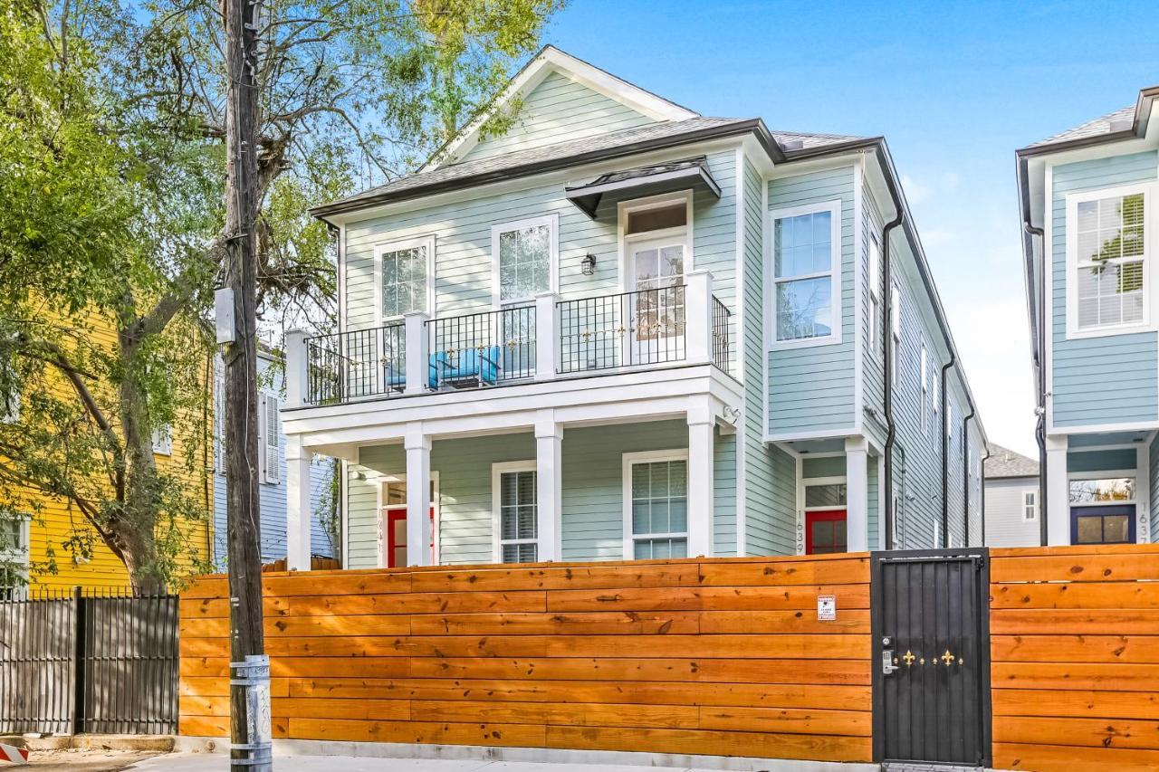 ニューオーリンズHosteeva Chic Urban Retreat W Pool Steps To St Charles Ave And Near Bourbon Stアパートメント エクステリア 写真