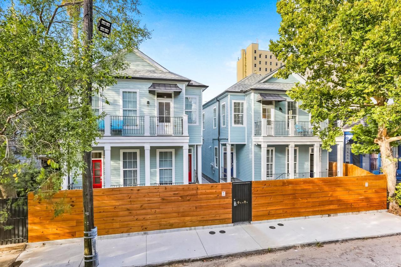 ニューオーリンズHosteeva Chic Urban Retreat W Pool Steps To St Charles Ave And Near Bourbon Stアパートメント エクステリア 写真