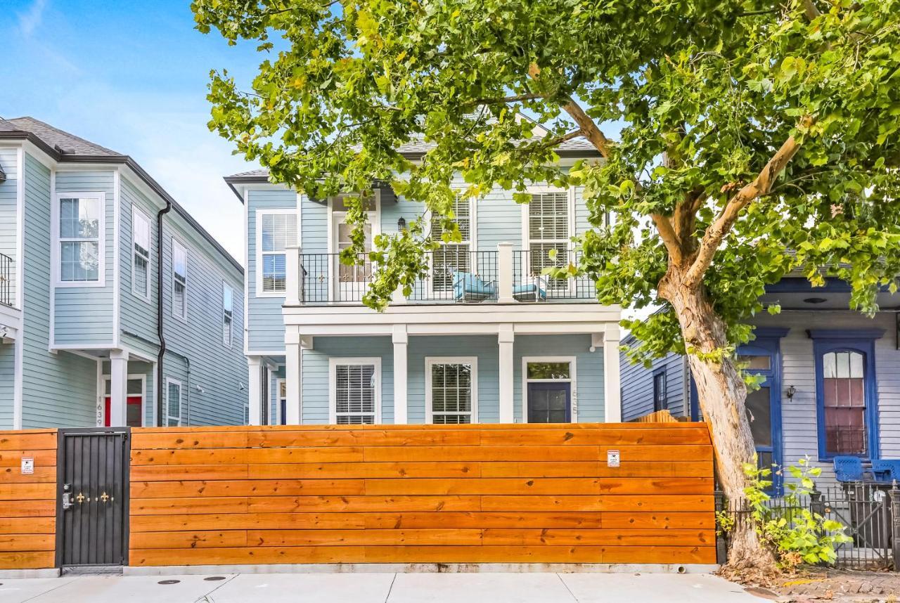 ニューオーリンズHosteeva Chic Urban Retreat W Pool Steps To St Charles Ave And Near Bourbon Stアパートメント エクステリア 写真