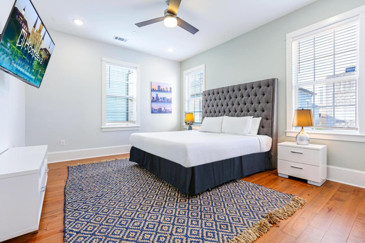 ニューオーリンズHosteeva Chic Urban Retreat W Pool Steps To St Charles Ave And Near Bourbon Stアパートメント エクステリア 写真